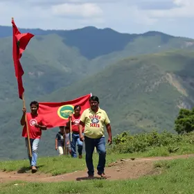 Lula participa de ato do MTST em Taboão da Serra