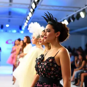 Alunos da Escola de Moda, Beleza e Estética